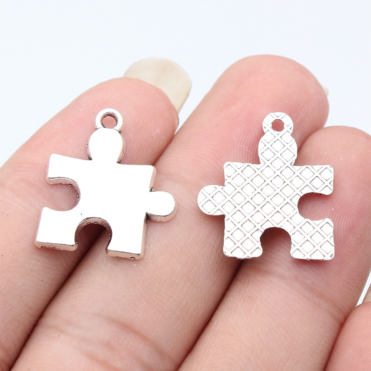 WYSIWYG 10pcs 23x20mm 2 Colors - đánh giá và giá Vintage Collectibles For Sale