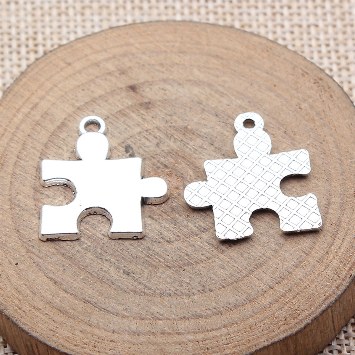 WYSIWYG 10pcs 23x20mm 2 Colors - đánh giá và giá Vintage Collectibles For Sale